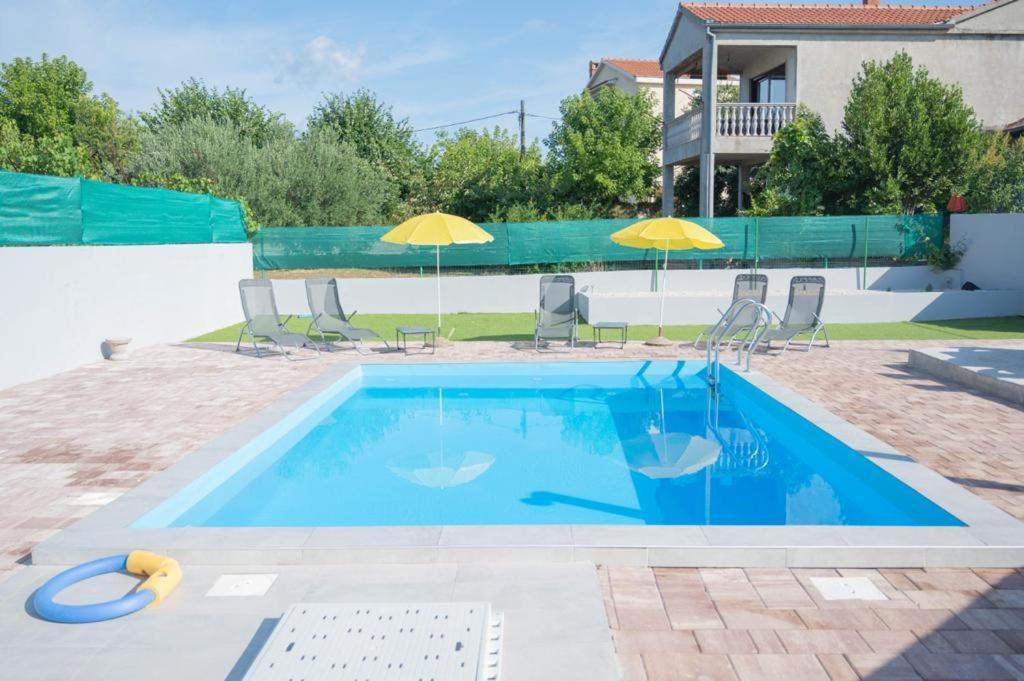 Zale Apartmani Задар Экстерьер фото